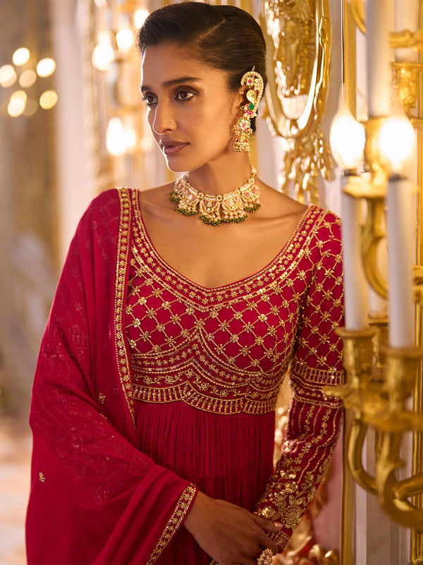 Close-up of Rani Pink Anarkali neckline and gold-toned embroidery for a Birmingham sangeet